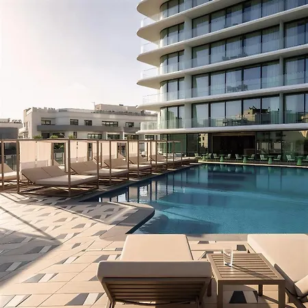 Luxury Designer Pools And Views Sliema
